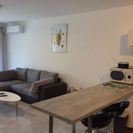 Apartamento Le Griselda Saint-Laurent-du-Var